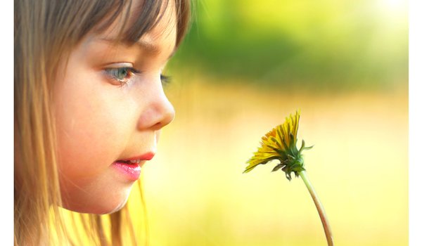 Pike og blomst_1200x500.jpg