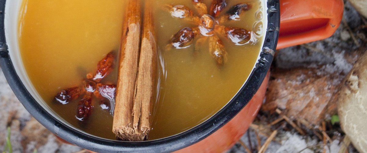 Krydret appelsintoddy_1200x500_Espen Edin Døhlen.jpg