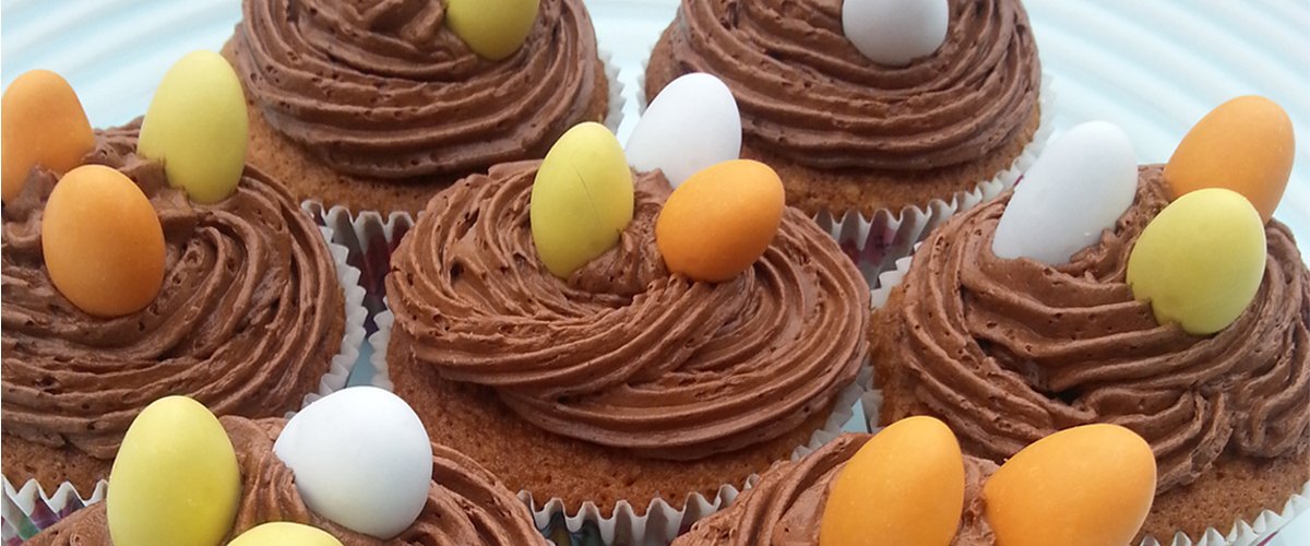 Påskecupcakes_2_1200x500.jpg