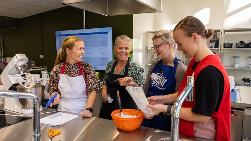 S 24-27 530A6438.jpg