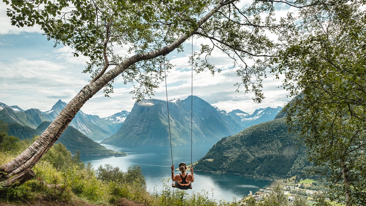 Sunnmøre_1280x720.jpg