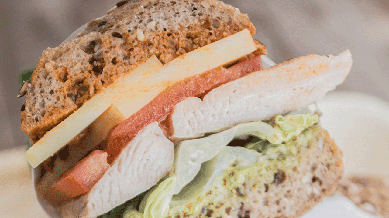 Kyllingsandwich-2_1200x500.gif