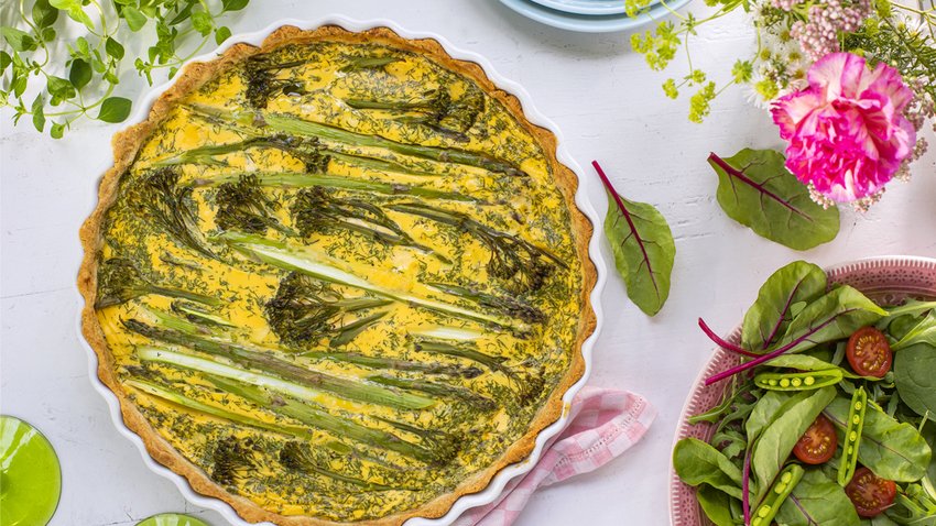 PAI MED RØKELAKS OG ASPARGES_1280x720.jpg