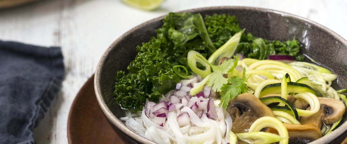 Ramensuppe med friske grønnsaker-27291.jpg