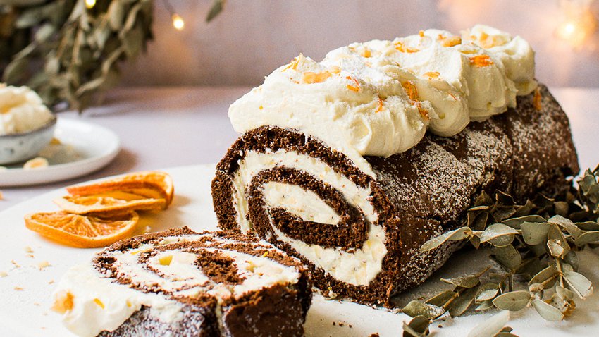 Rullekake med hasselnøttkrem_1440x720.jpg