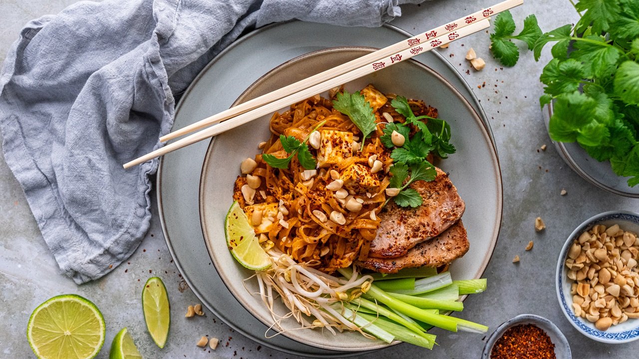 pad thai web.jpg