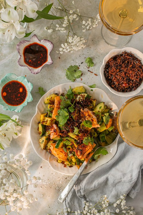 crispy rice salat bred nett.jpg